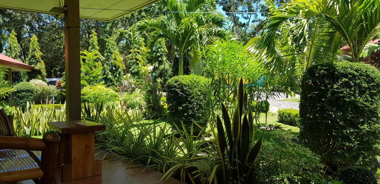 Mountain View Cottages Mambajao Exterior photo